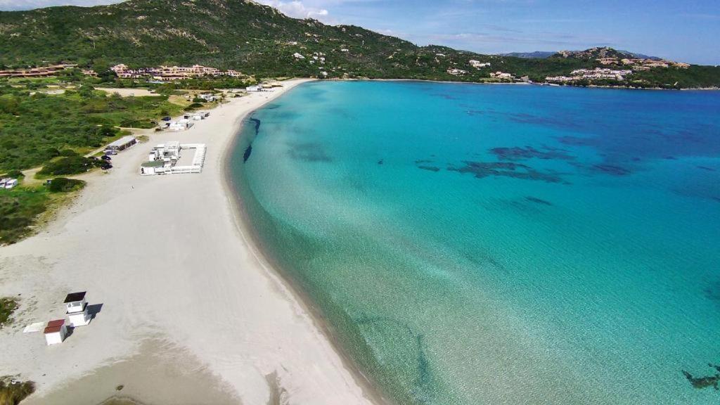 Appartamento Cala Reale, Piano Terra Marinella  Esterno foto